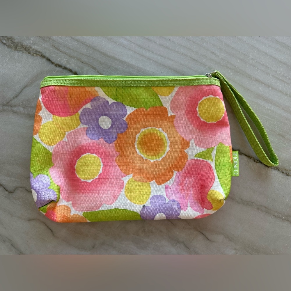Clinique Make-up bag - Picture 2 of 3